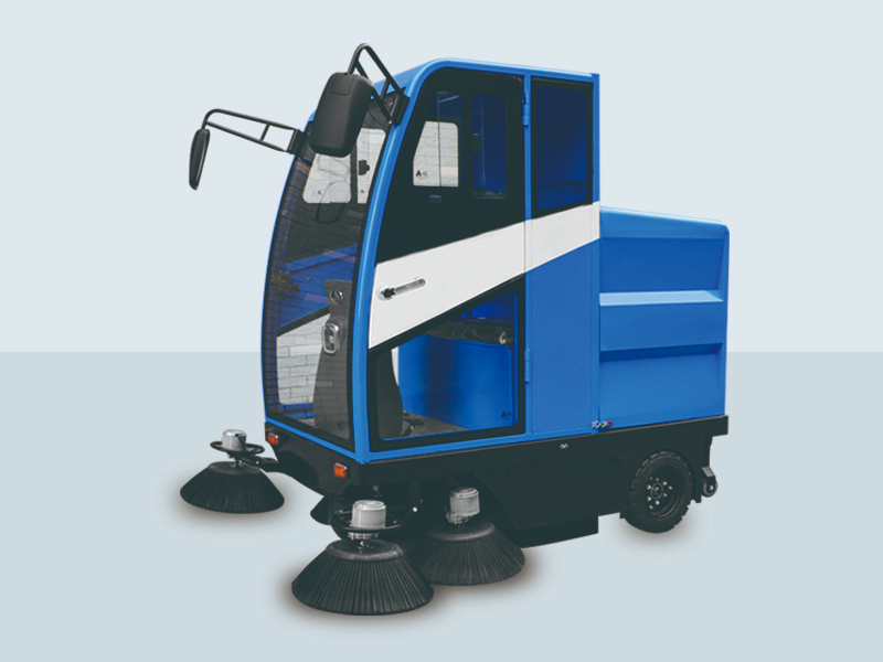 长扬全封闭扫地车