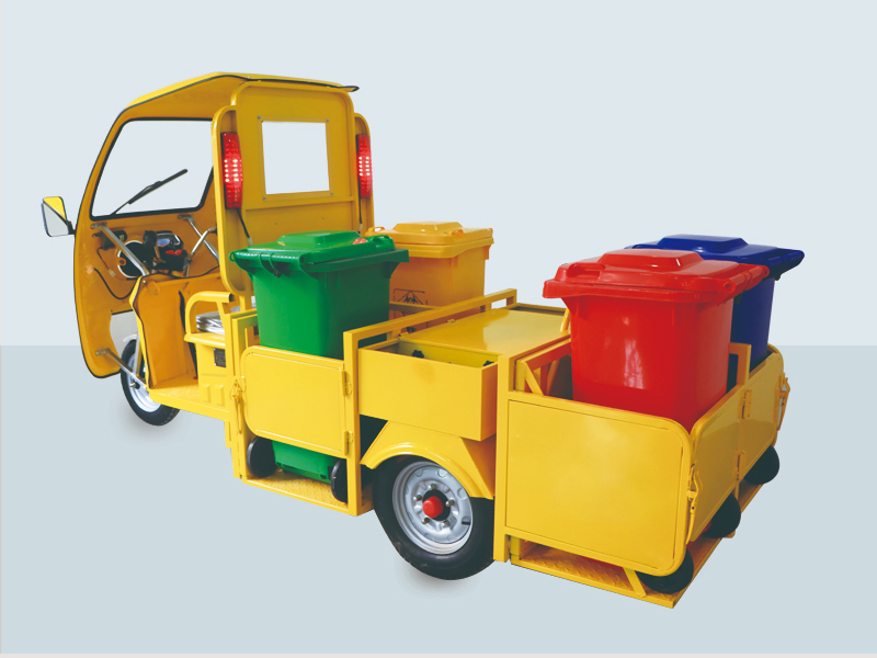 四桶保洁车